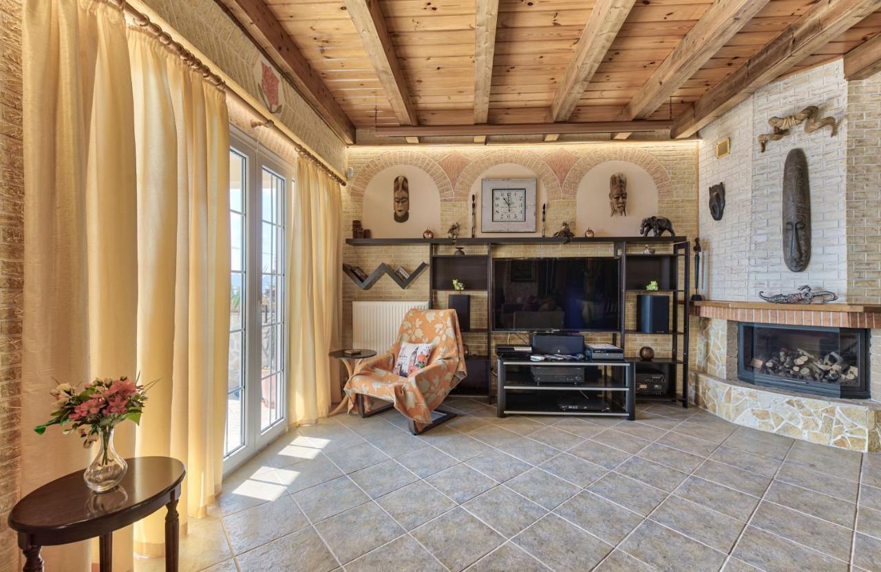 Green Boat Apartment Akrotiri  المظهر الخارجي الصورة