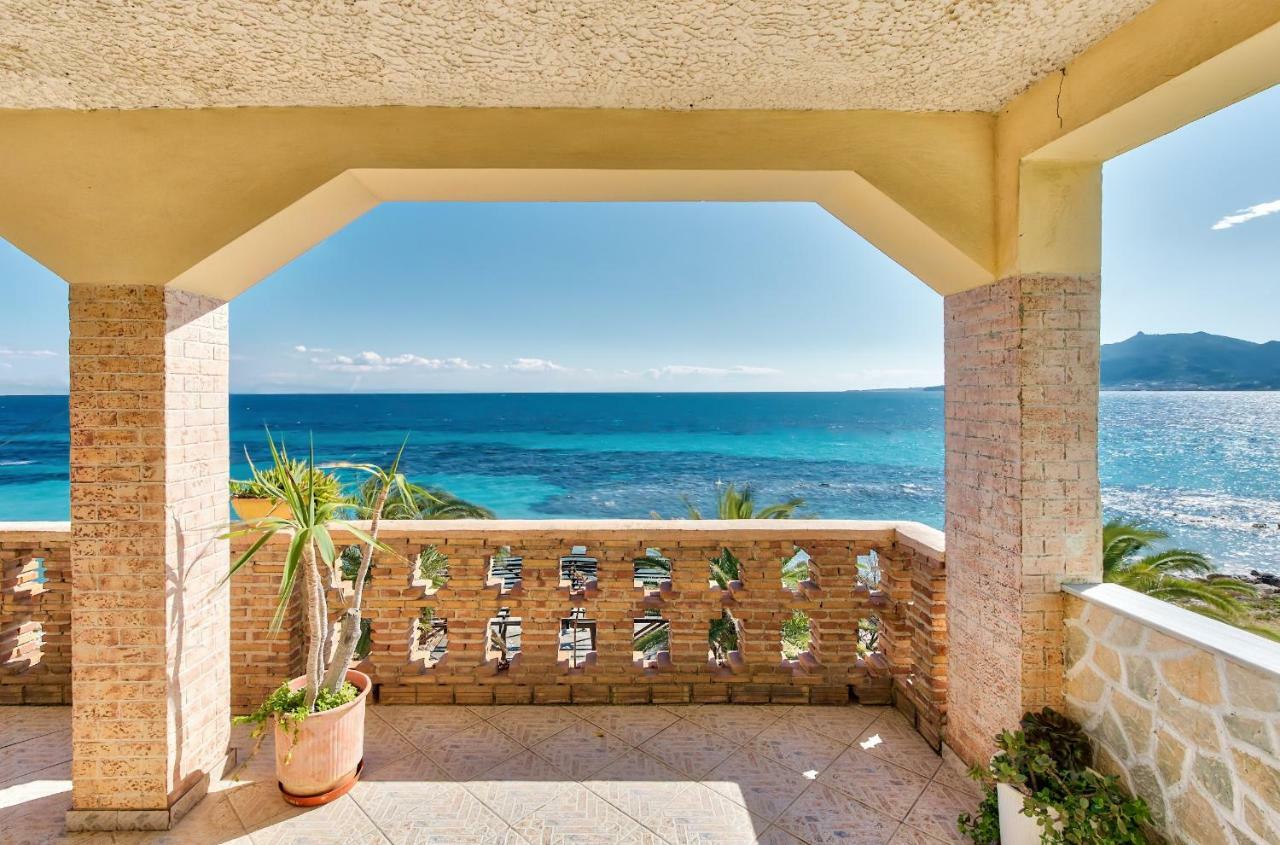 Green Boat Apartment Akrotiri  المظهر الخارجي الصورة